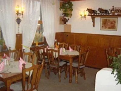 Hotel Bellevue *